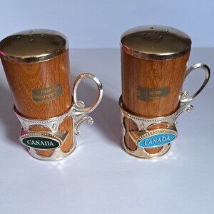 Canada Salt and Pepper Shakers